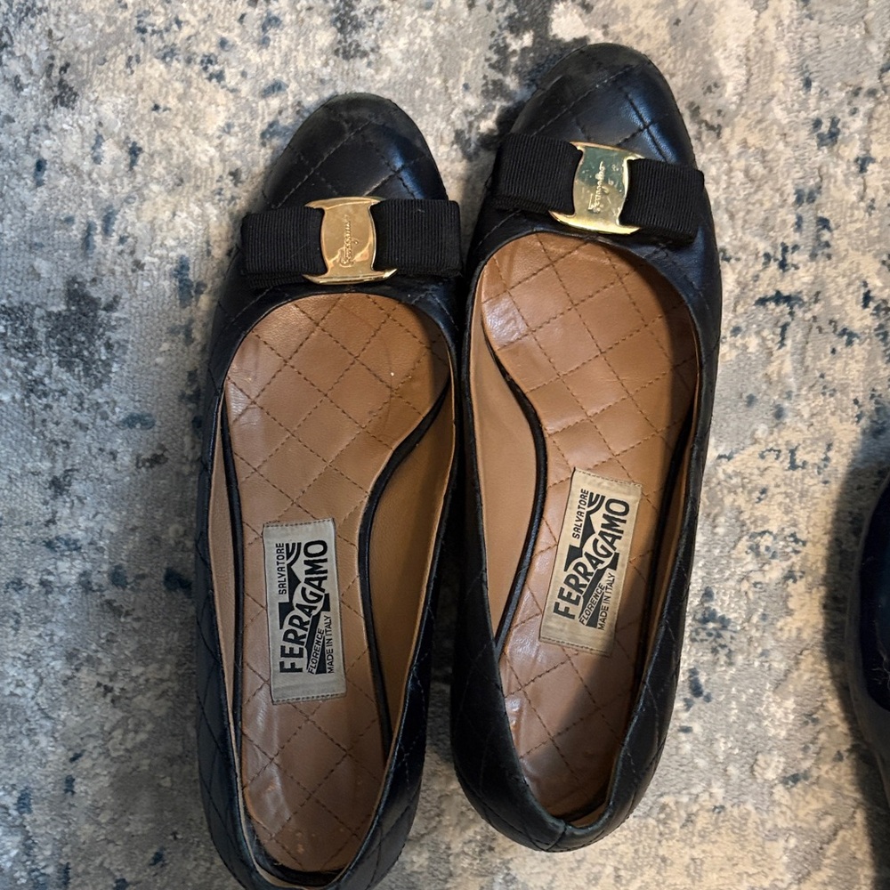 Salvatore Ferragamo Black Vara Bow Quilted Leather short block heels